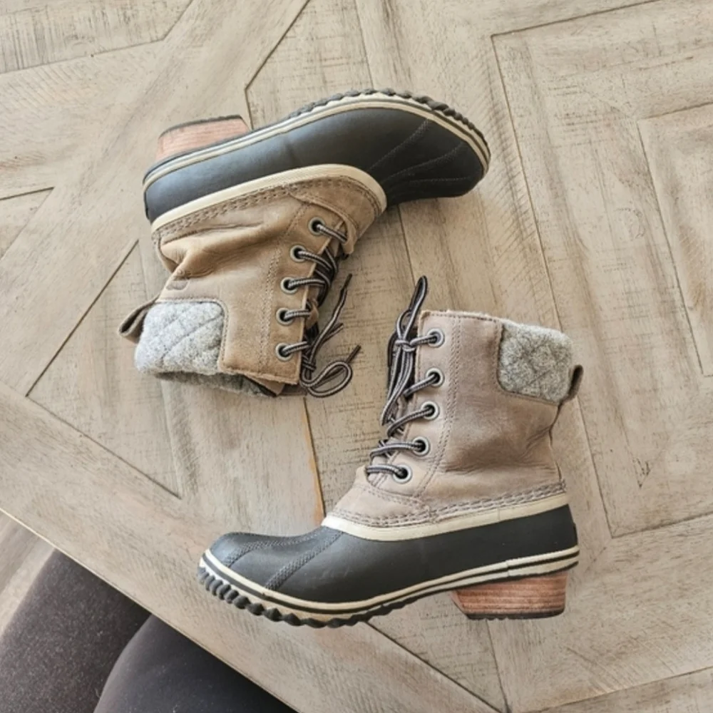 Sorel Slimpack Leather Boot Size 7.5
